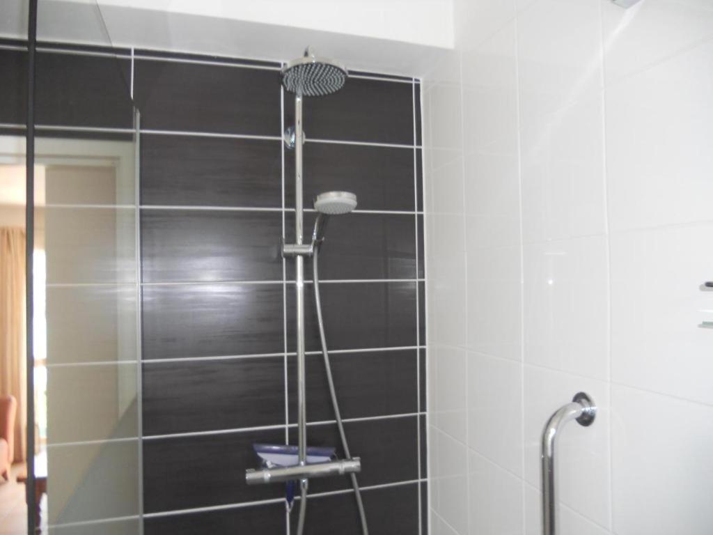 La Tulipe **** Bed & Breakfast Savines Phòng bức ảnh